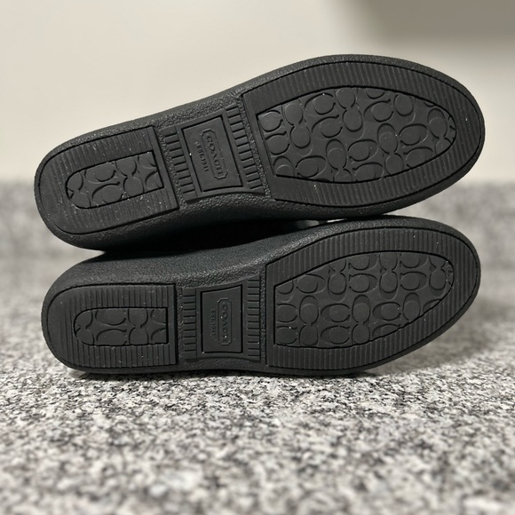 NEW! Authentic COACH THEONA signature black boot with rabbit fur trim. - Picture 7 of 8